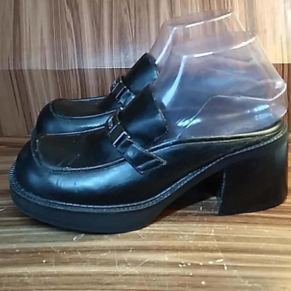 Vintage 1990s Y2K Something Else from Sketchers black chunky flat toe Gothic